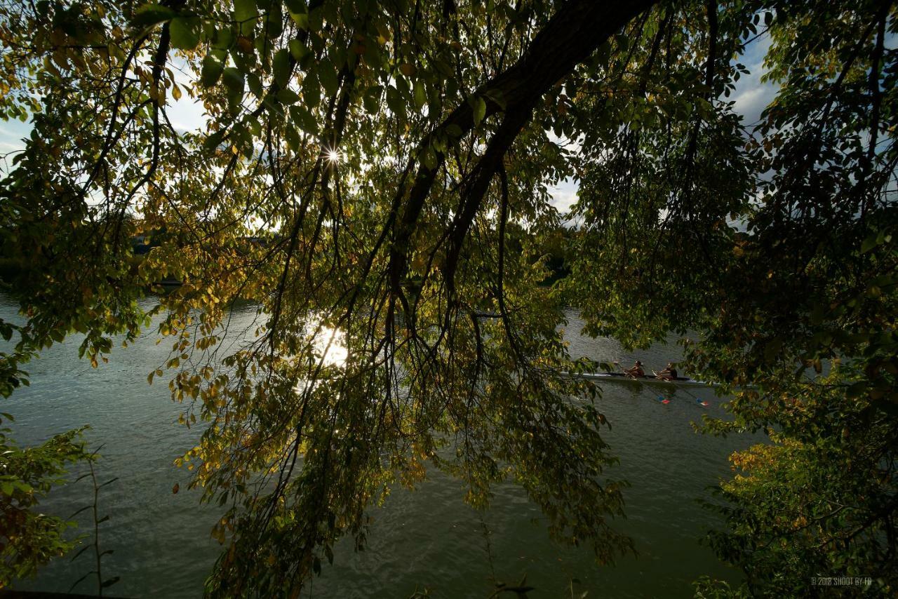 Gite Bord De Marne Paris Бри-сюр-Марн Экстерьер фото